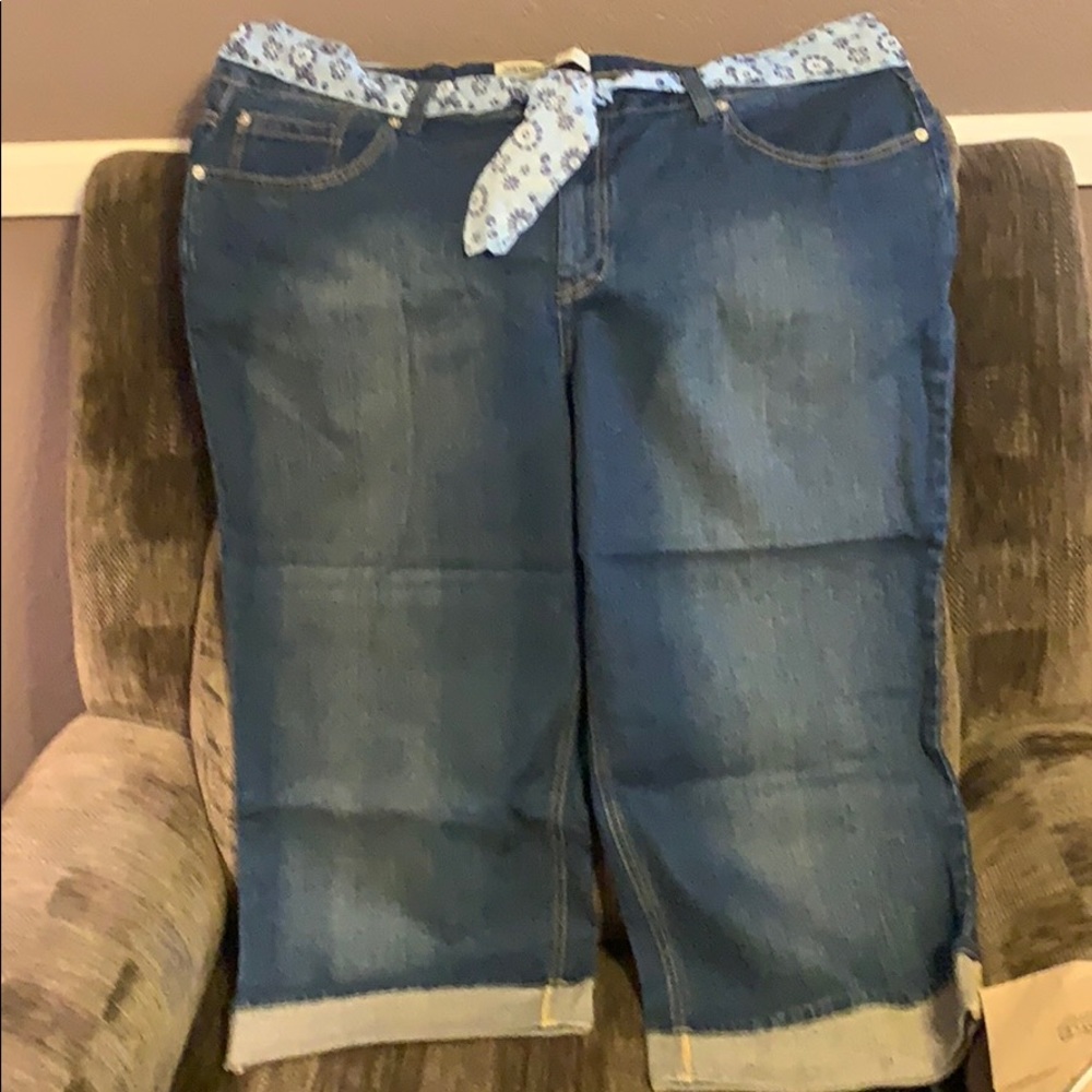 Denim cropped jeans